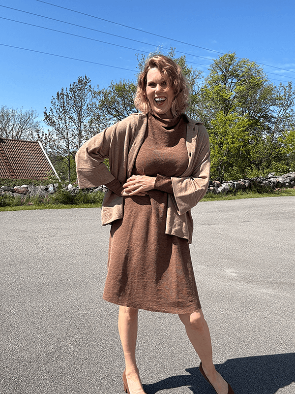 7032 Kjole, Camel Melange, Merino