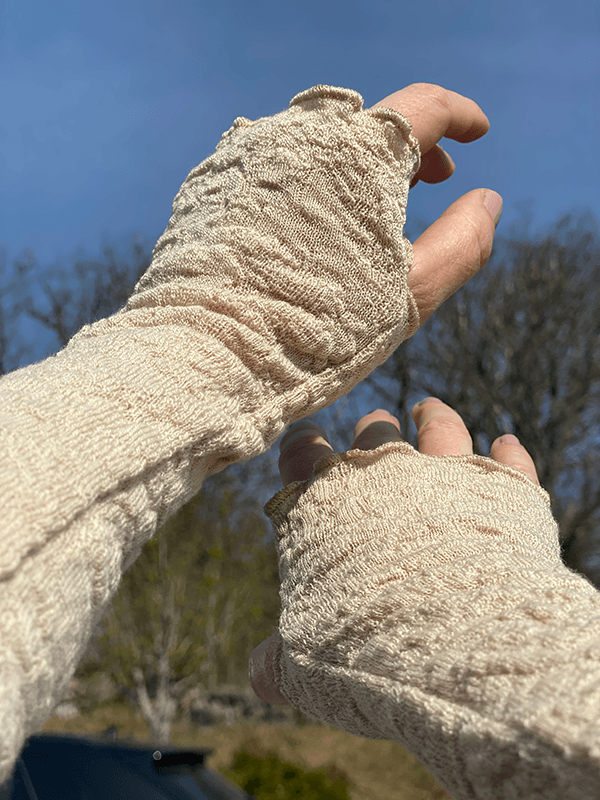 1504 Pulser, Almond Milk, Bubble Wool