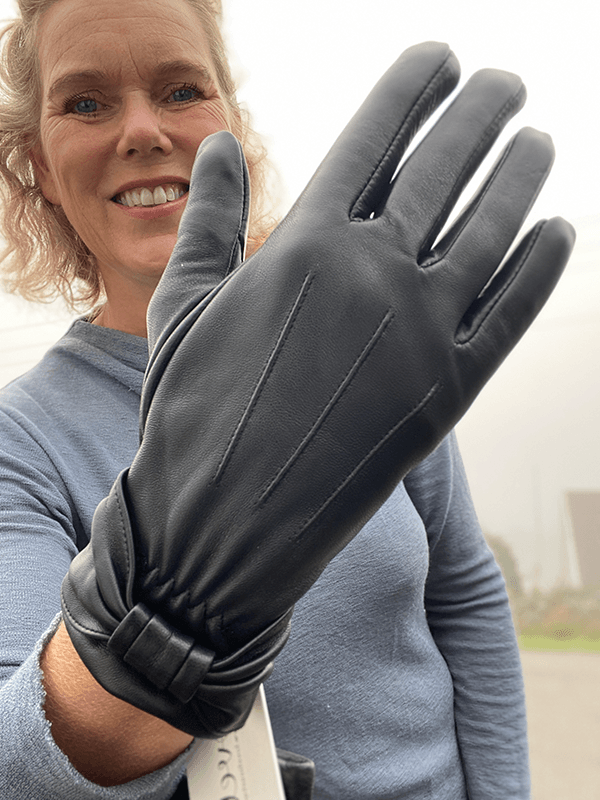 Sondrio Hansker, Skinn, Black