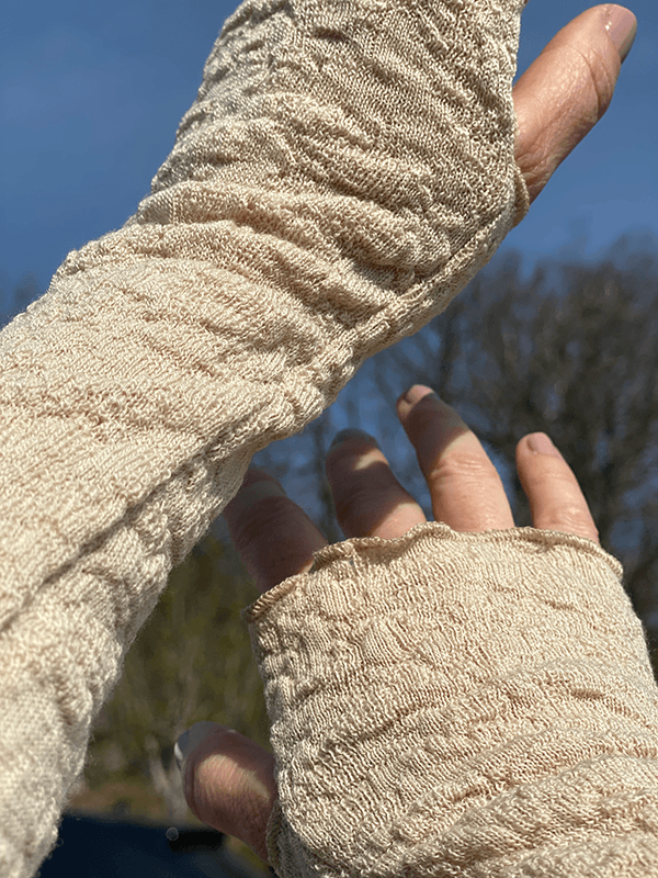 1504 Pulser, Almond Milk, Bubble Wool