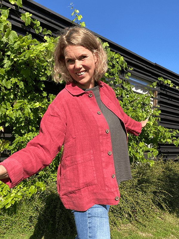 11004 Jakke, Earth Red, Lin