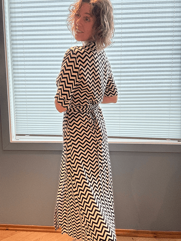 Lucca Kjole Zig Zag, Black / White, Rayon