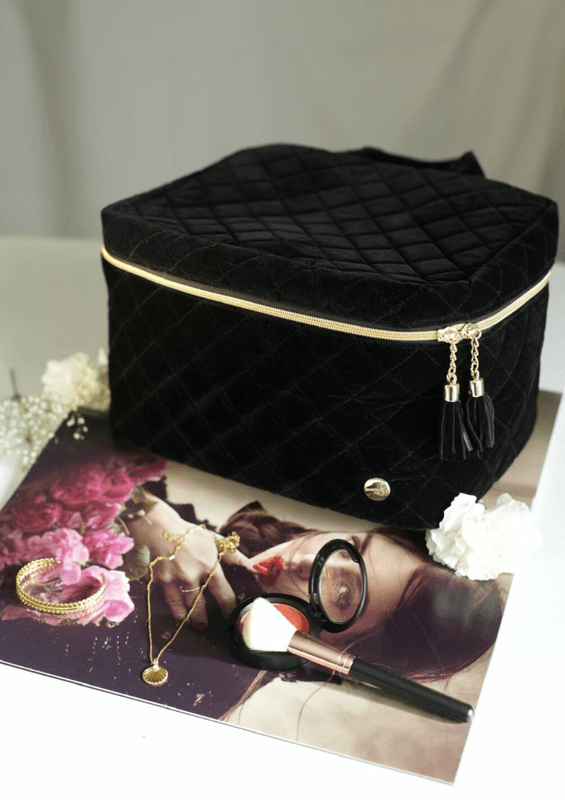 Toalettmappe stor, Sort