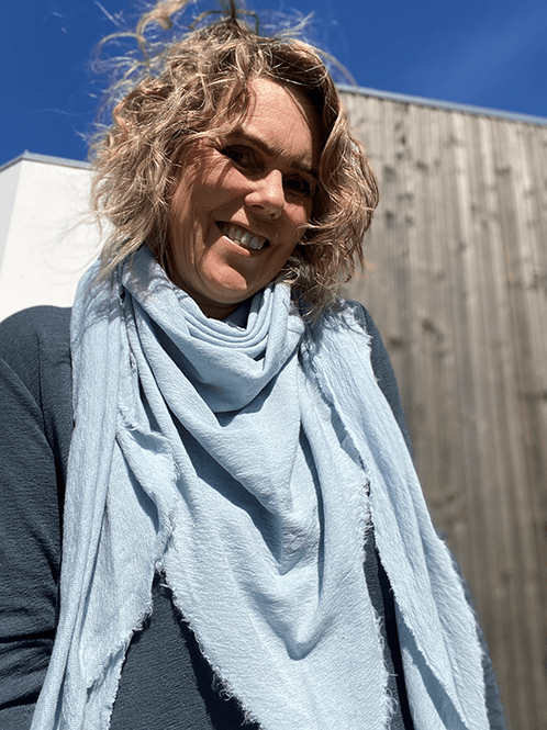 Hovedbilde 1023 TrekantSjal (L), Blue Mist, Merino