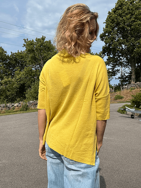 4083 T-Skjorte Vid Splitter, Lemon Curry, Merino