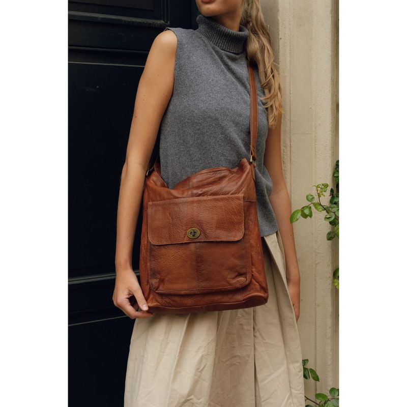 Urban Crossover, Skinn, Walnut